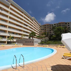 Apartamento One Bedroom Holiday With Balcony And Pool, Funchal (Madeira)